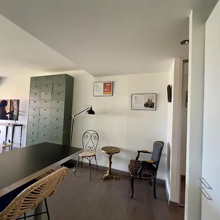 Bijoux Apartment